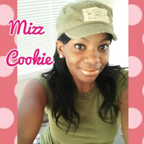 😍Meet Your Posher, Mizz Cookie🍪 - Picture 6 of 6